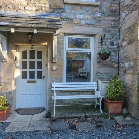 Old Farm * Kirkby Lonsdale